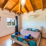 بيت للعطل Haus In Kolympia Mit Garten Und Bergblick By Interhome كولومبيا