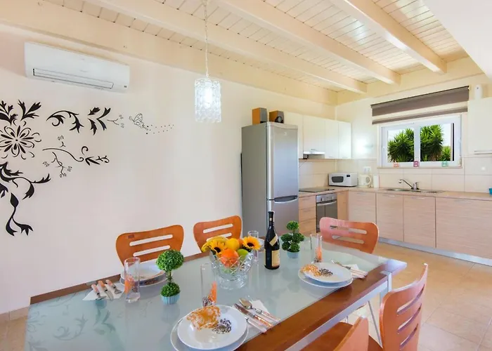 Holiday home Haus In Kolympia Mit Garten Und Bergblick By Interhome Kolymbia